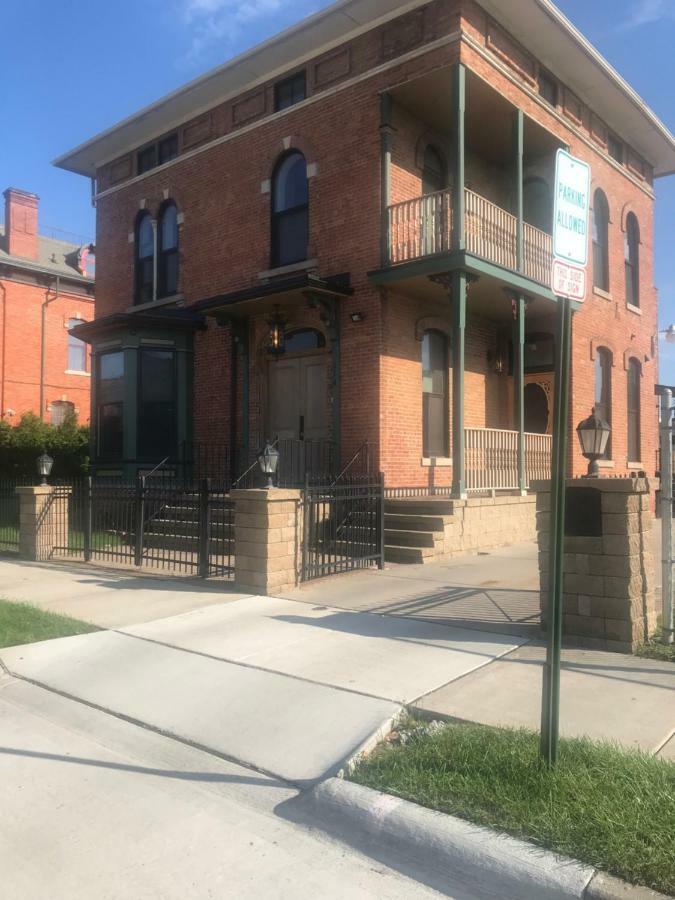 The Cochrane House Luxury Historic Inn Detroit Buitenkant foto